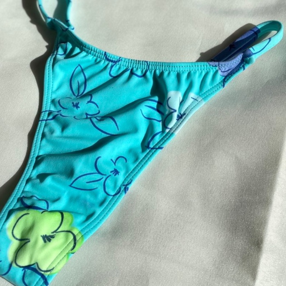 Bikini bottom ,